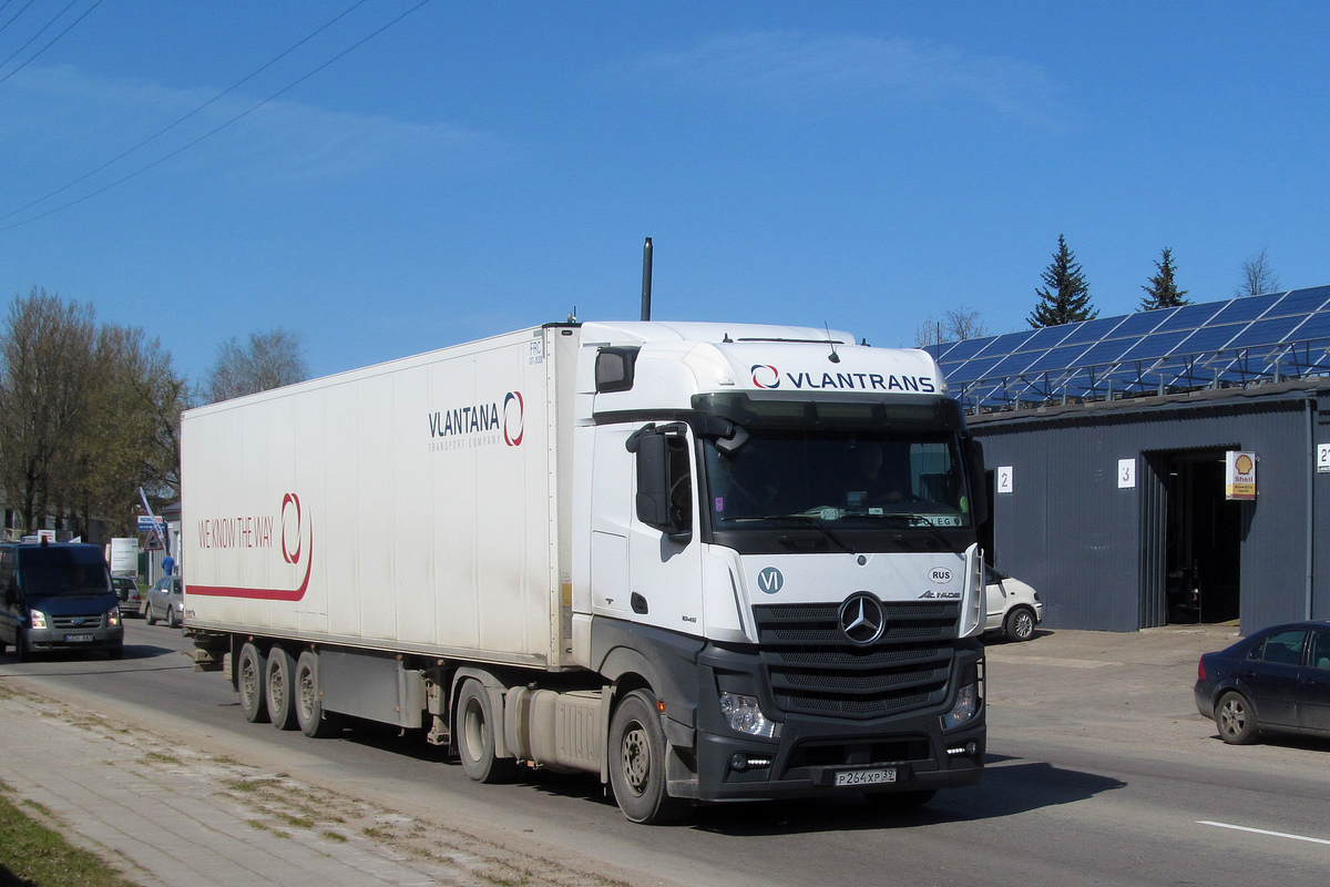 Калининградская область, № Р 264 ХР 39 — Mercedes-Benz Actros ('2011) 1845