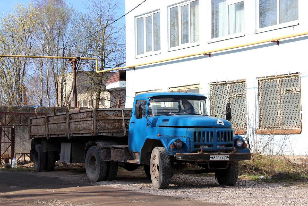 Псковская область, № М 821 ЕК 60 — ЗИЛ-441510