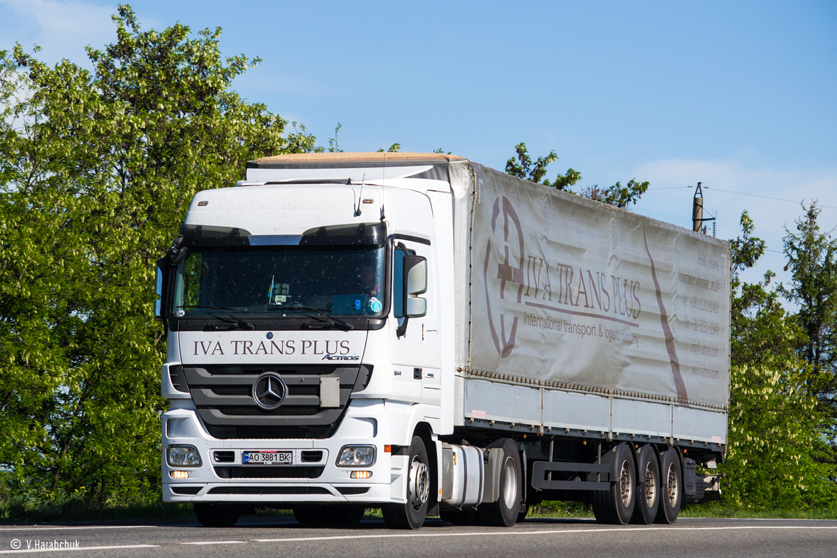 Закарпатская область, № АО 3881 ВК — Mercedes-Benz Actros ('2009) 1844