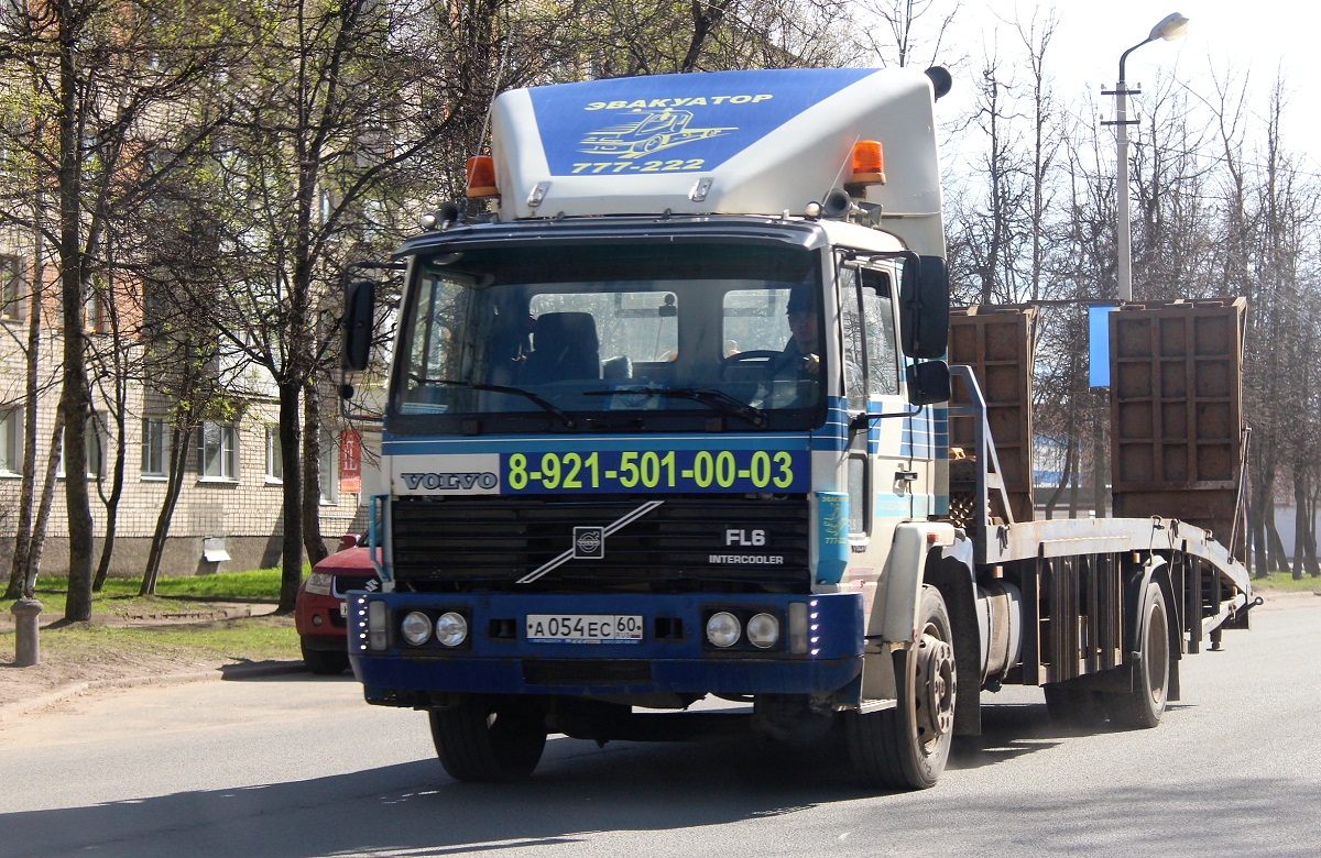 Псковская область, № А 054 ЕС 60 — Volvo FL6