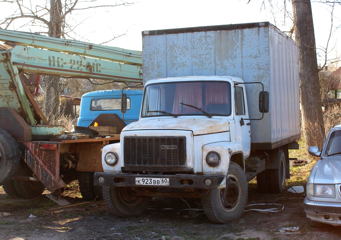 Псковская область, № К 923 ВВ 60 — ГАЗ-3307