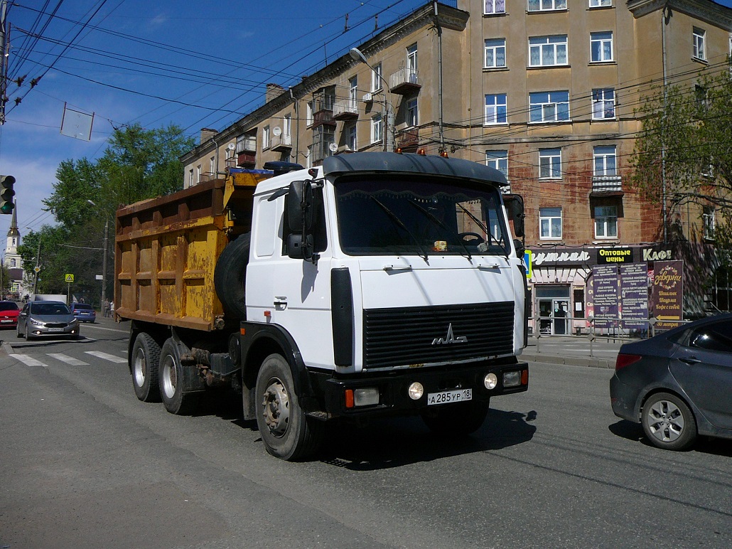 Удмуртия, № А 285 УР 18 — МАЗ-5516A5