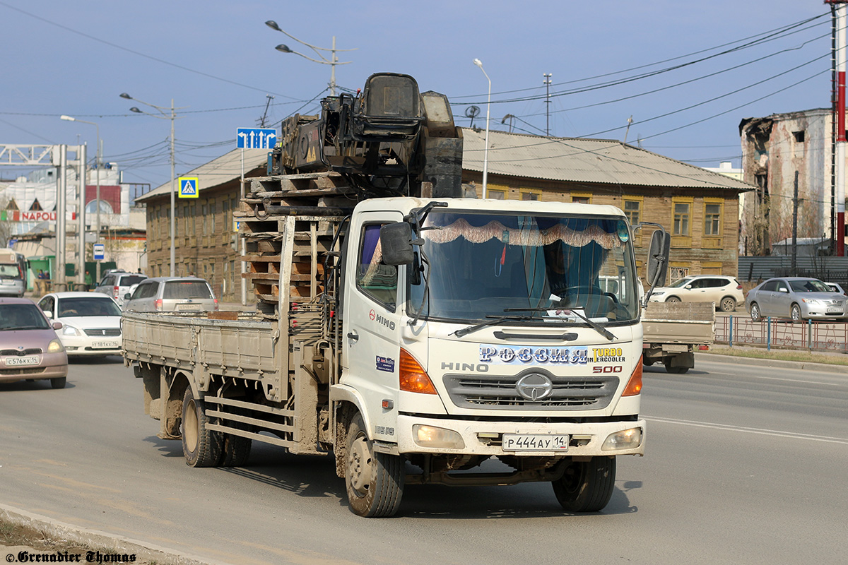 Саха (Якутия), № Р 444 АУ 14 — Hino 500