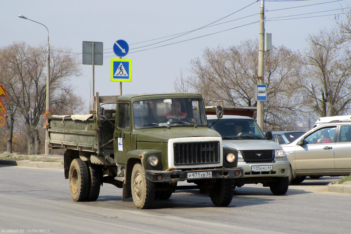 Волгоградская область, № Р 971 ХВ 34 — ГАЗ-33072