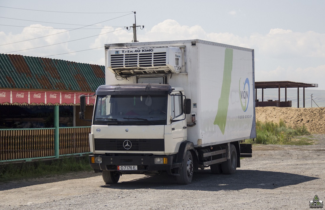 Киргизия, № D 7176 E — Mercedes-Benz LK 1517