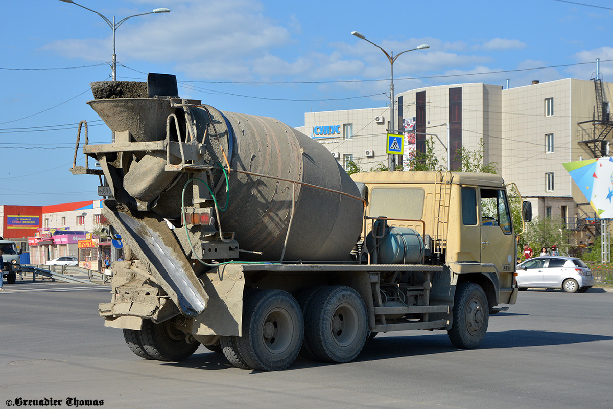 Саха (Якутия), № М 896 КМ 14 — Mitsubishi Fuso The Great