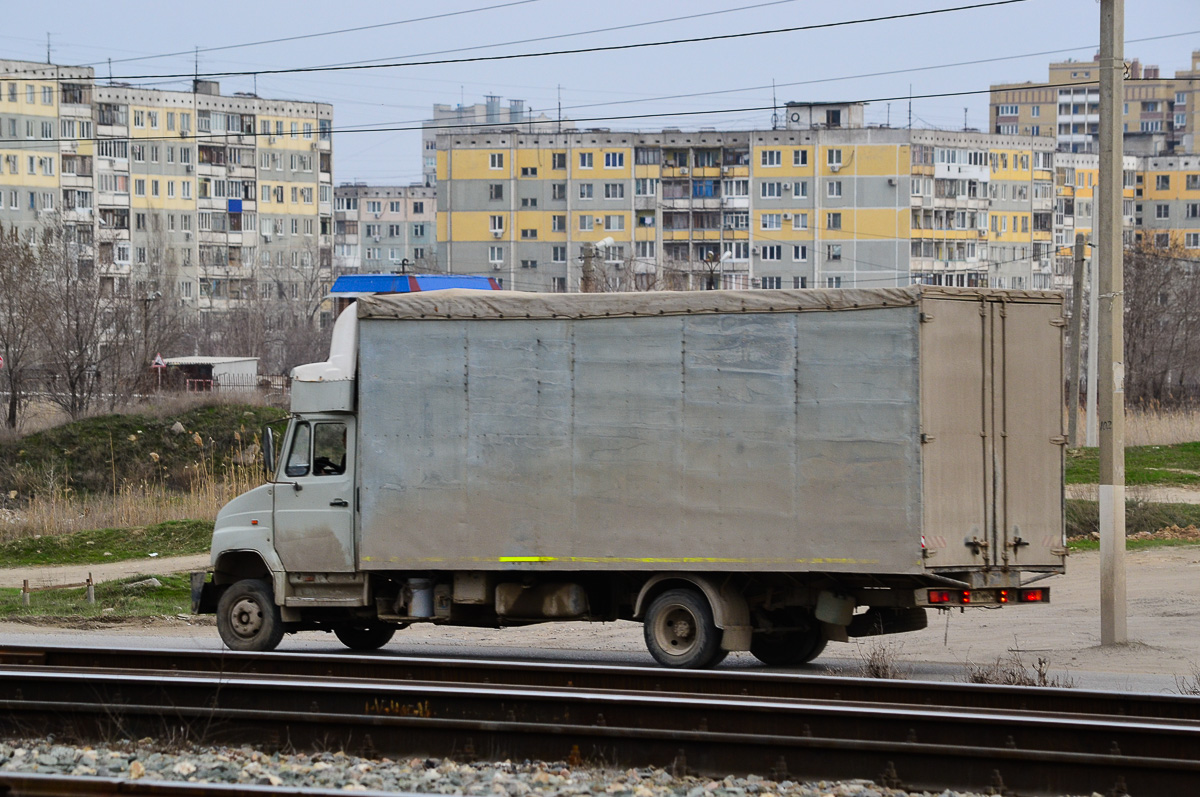 Волгоградская область, № Р 187 ММ 34 — ЗИЛ-5301CC "Бычок"