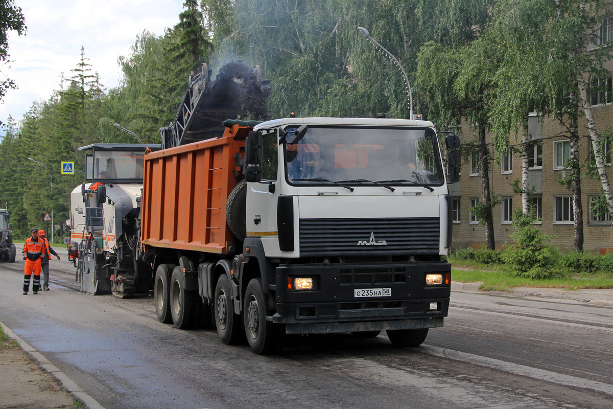 Пензенская область, № О 235 НА 58 — МАЗ-6516A8