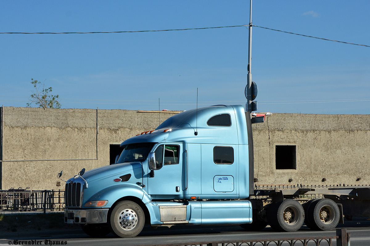 Саха (Якутия), № У 010 ВТ 14 — Peterbilt 387