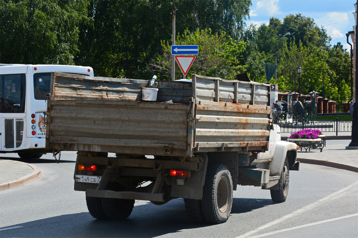 Тюменская область, № М 149 СЕ 72 — ГАЗ-3309