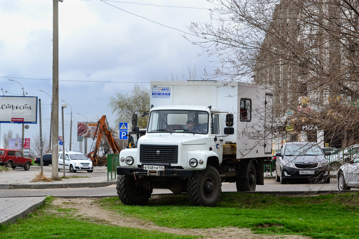 Волгоградская область, № В 148 ТМ 134 — ГАЗ-33081 «Садко»