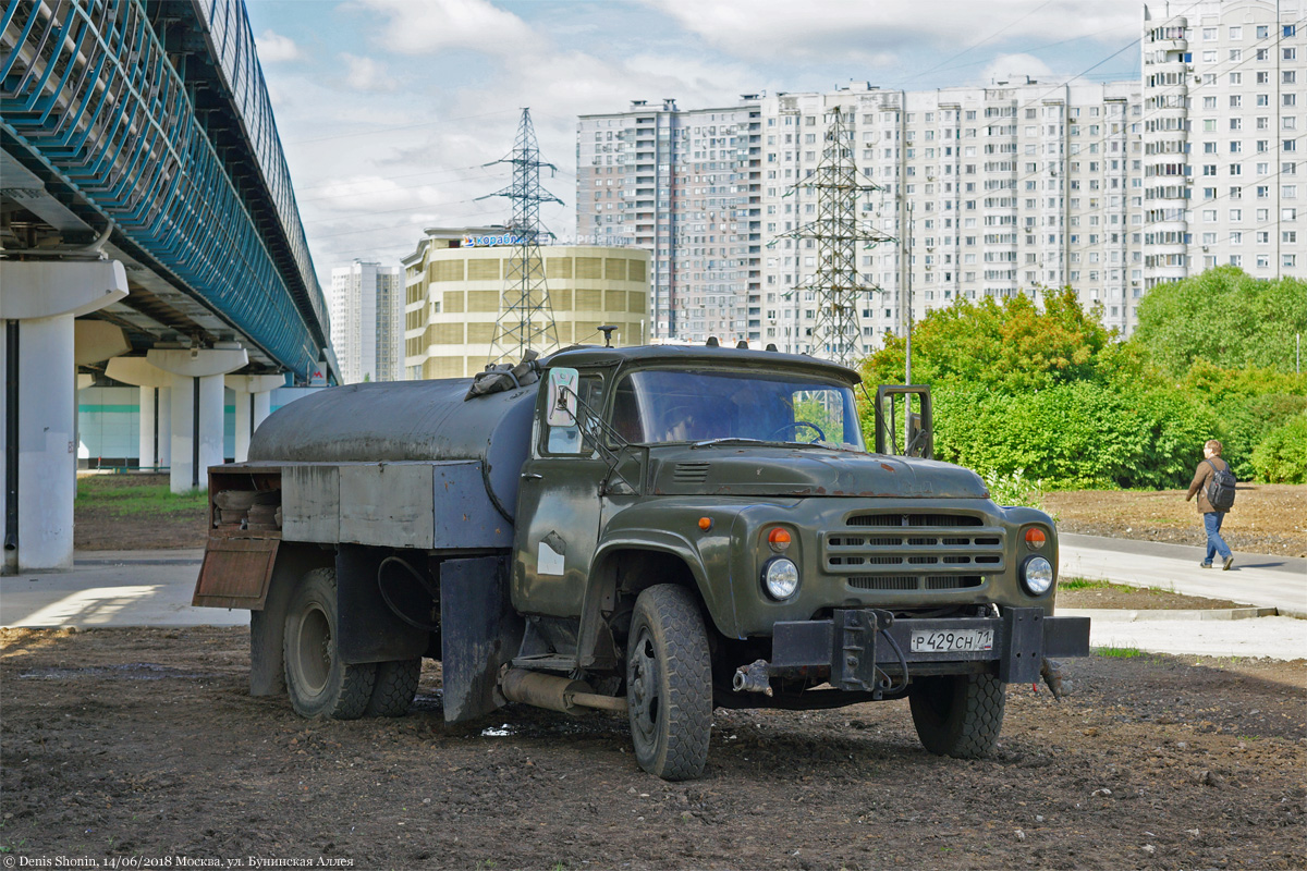 Тульская область, № Р 429 СН 71 — ЗИЛ-431412