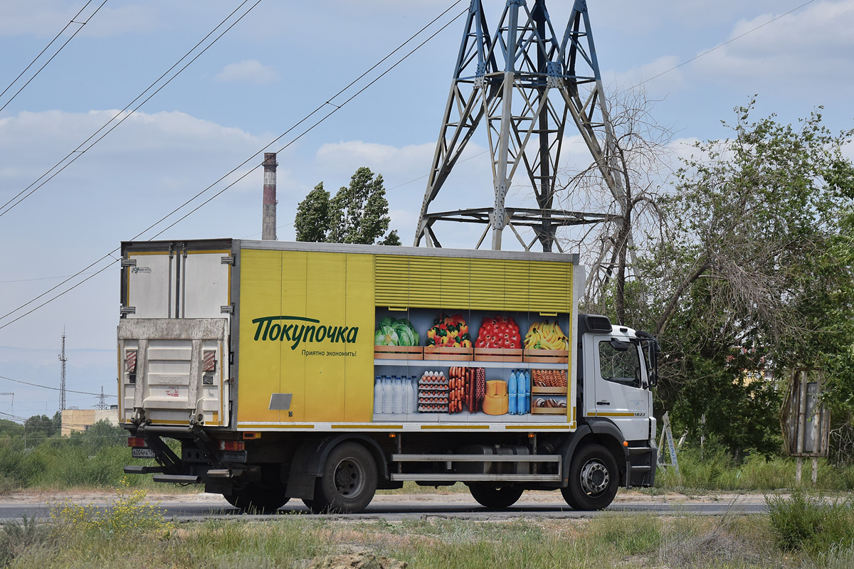 Волгоградская область, № А 004 РА 134 — Mercedes-Benz Axor 1823