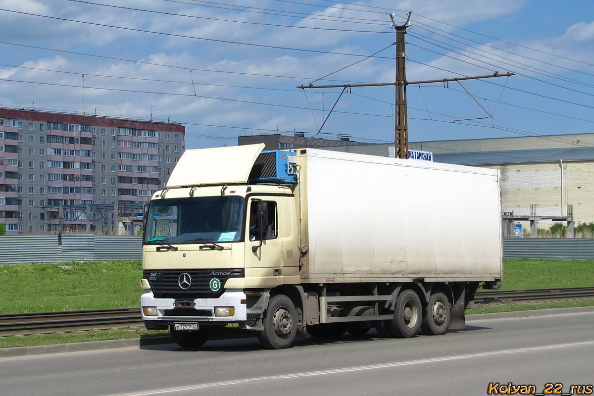 Алтайский край, № М 124 ОР 22 — Mercedes-Benz Actros ('1997) 2535