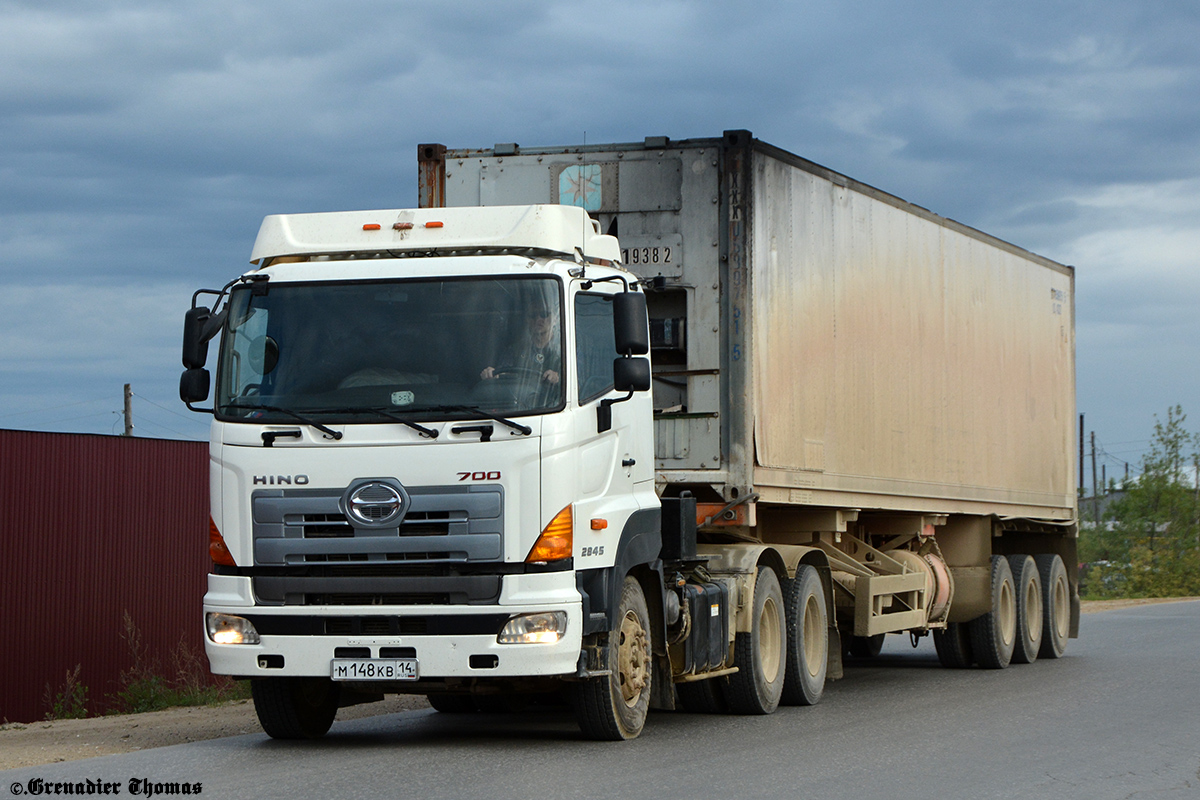 Саха (Якутия), № М 148 КВ 14 — Hino 700