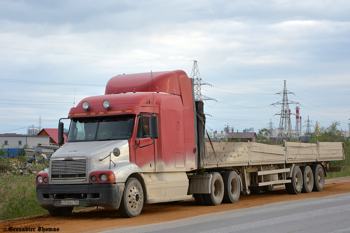 Красноярский край, № О 348 ВС 124 — Freightliner Century Class