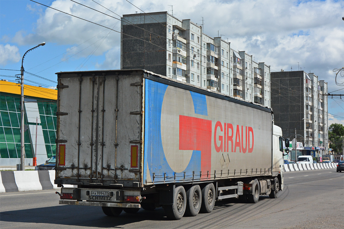 Ивановская область, № А 111 АХ 37 — DAF XF105 FT; Ивановская область, № РА 9994 37 — Schmitz Cargobull S.CS (общая модель)