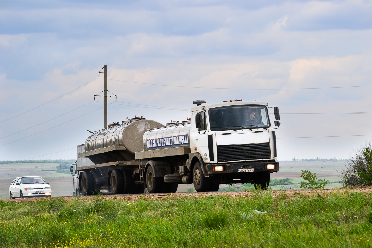 Волгоградская область, № С 829 ТК 34 — МАЗ-5336A5