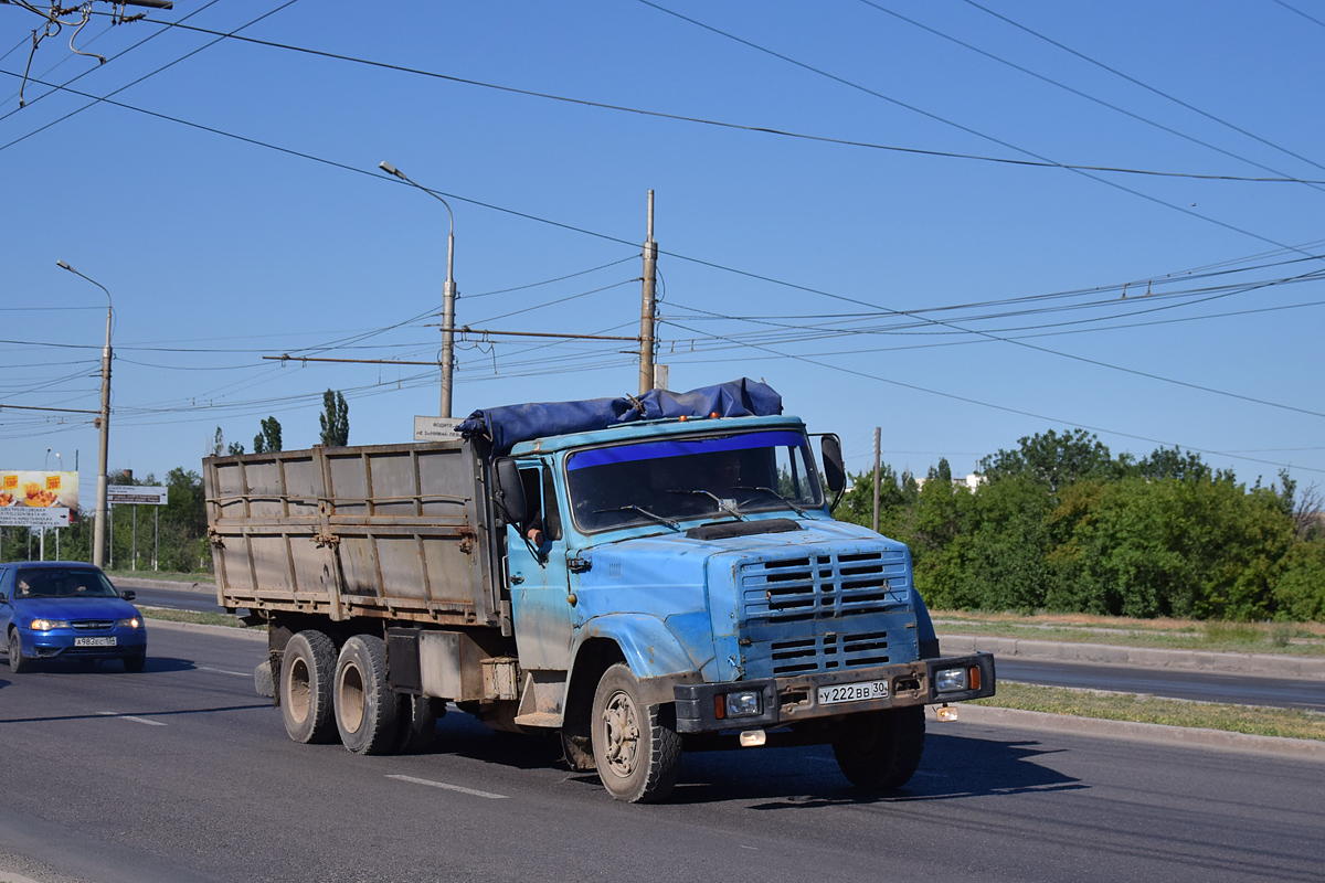 Астраханская область, № У 222 ВВ 30 — ЗИЛ-133ГЯ