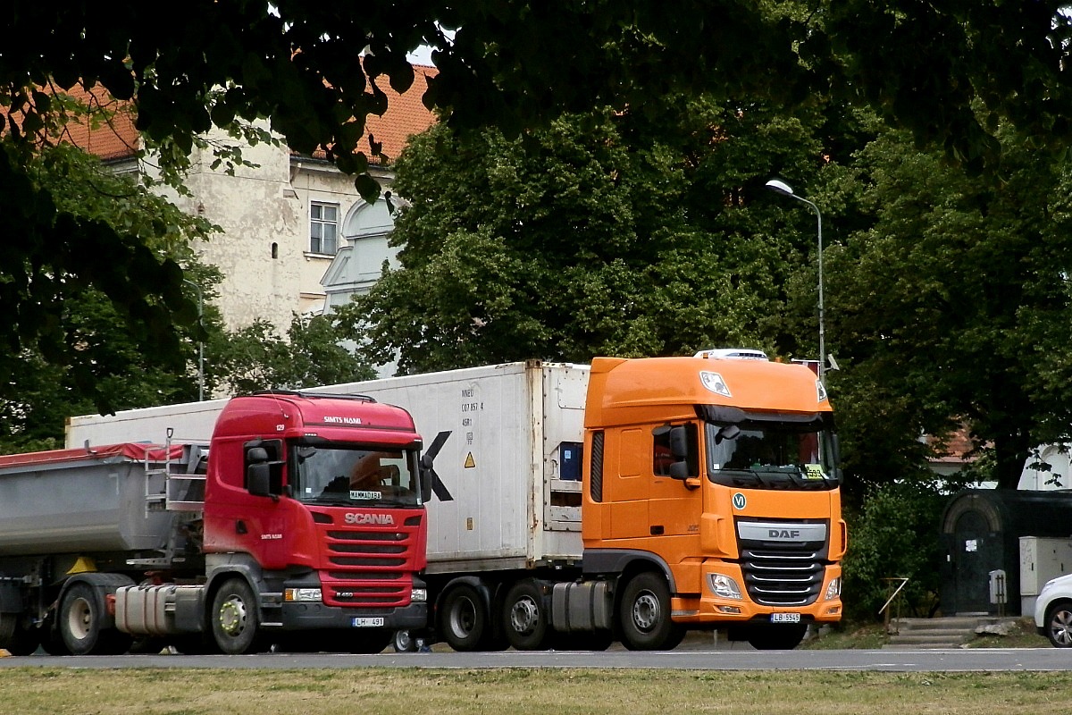 Латвия, № LH-491 — Scania ('2013) R450; Латвия, № LB-5545 — DAF XF Euro6 FTG