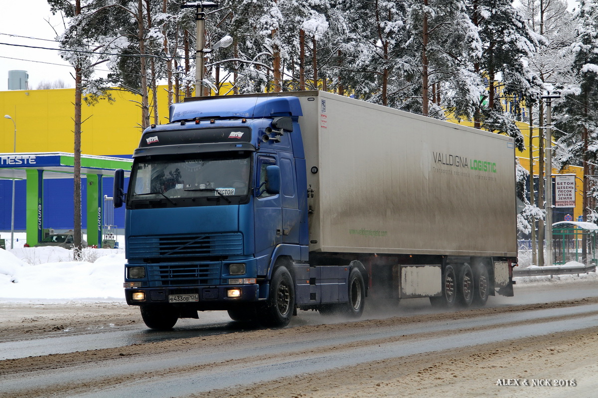 Ставропольский край, № В 433 ОВ 126 — Volvo ('1993) FH12.420