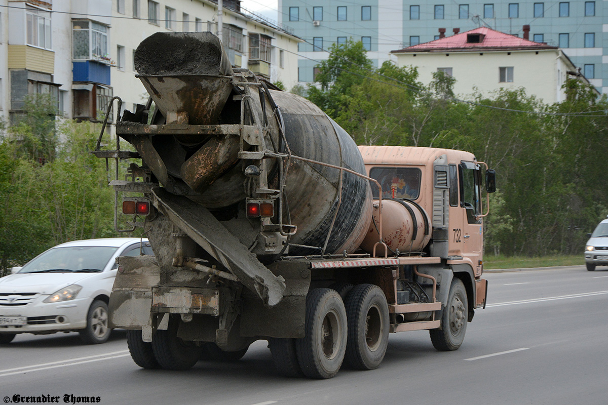 Саха (Якутия), № А 737 ЕХ 14 — Hino FS