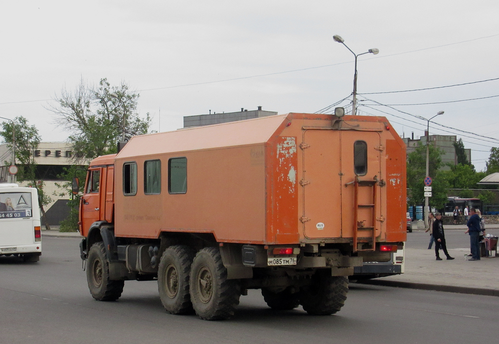 Вологодская область, № М 085 ТМ 76 — КамАЗ-43118-15 [43118R]