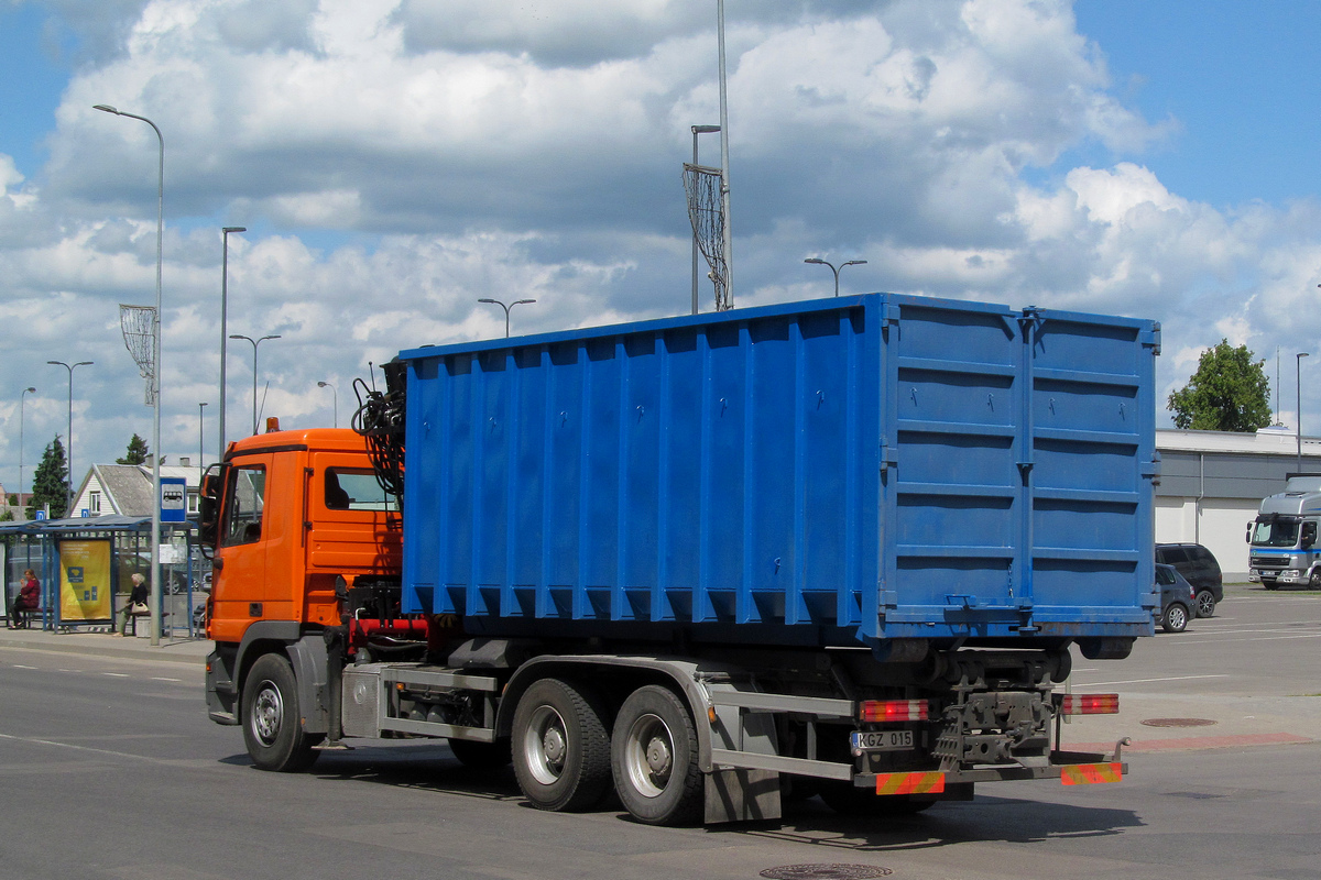 Литва, № KGZ 015 — Mercedes-Benz Actros ('2003)