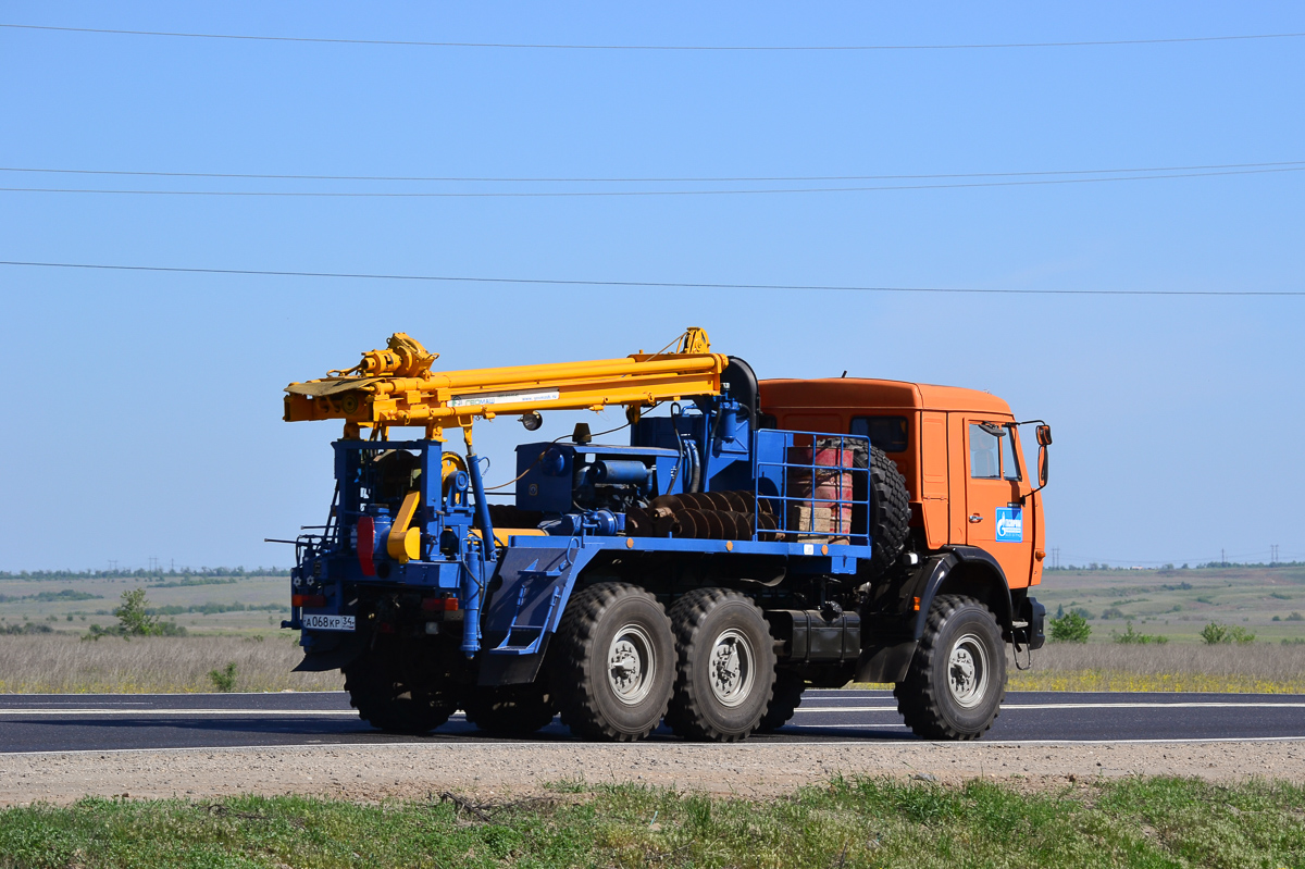 Волгоградская область, № А 068 КР 34 — КамАЗ-43114-15 [43114R]