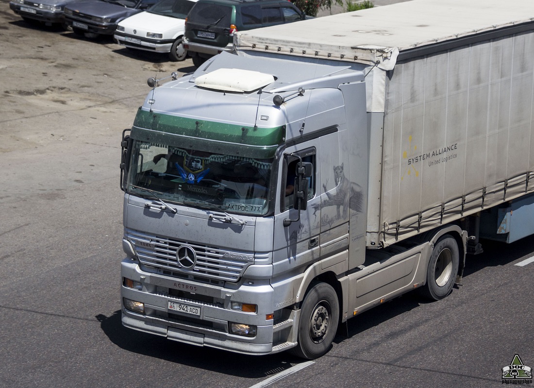 Киргизия, № 01 941 ACD — Mercedes-Benz Actros ('1997) 1846