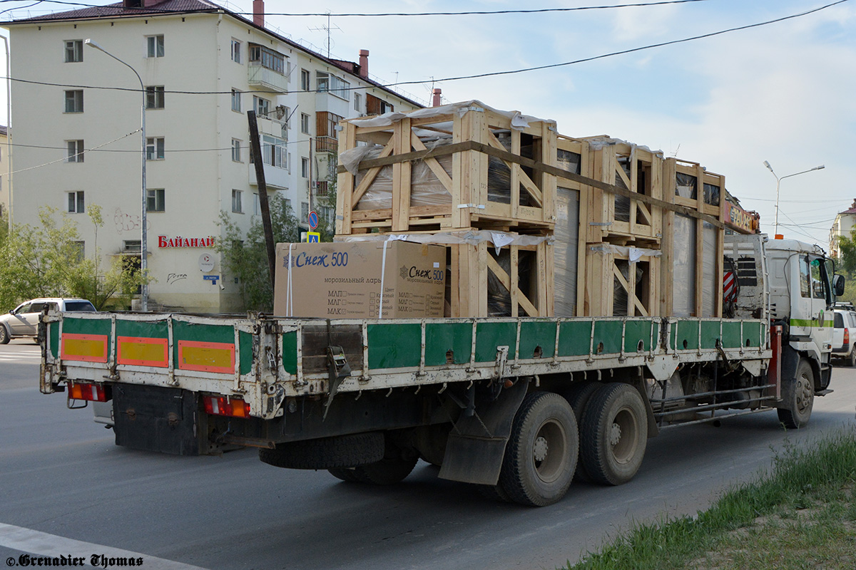 Саха (Якутия), № К 595 КР 14 — Nissan Diesel (общая модель)