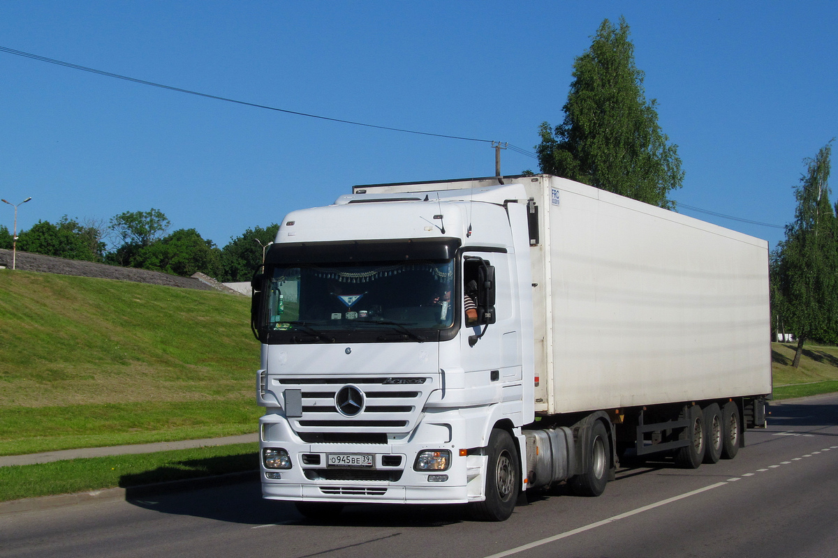 Калининградская область, № О 945 ВЕ 39 — Mercedes-Benz Actros ('2003)