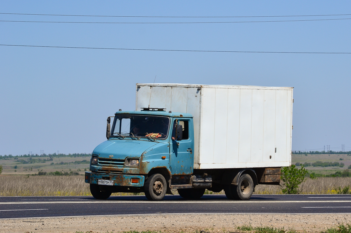 Волгоградская область, № М 687 СМ 34 — ЗИЛ-5301B2 "Бычок"