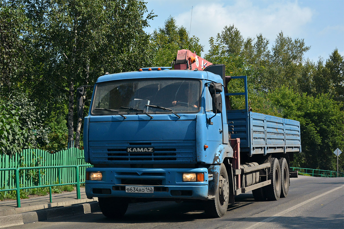 Кемеровская область, № В 634 АО 142 — КамАЗ-65117 (общая модель)