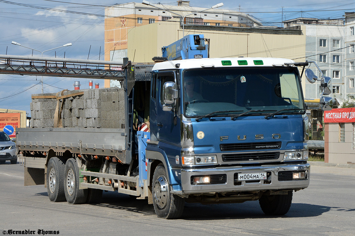 Саха (Якутия), № М 004 МА 14 — Mitsubishi Fuso The Great