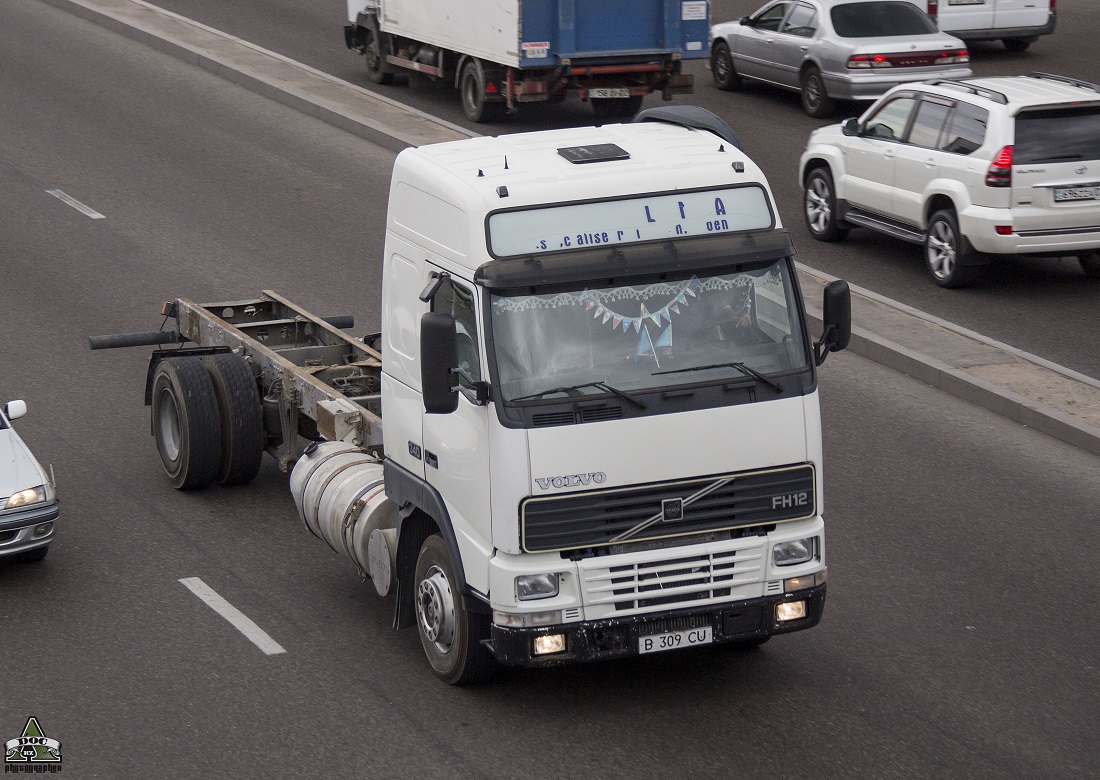 Алматинская область, № B 309 CU — Volvo ('1993) FH12.340