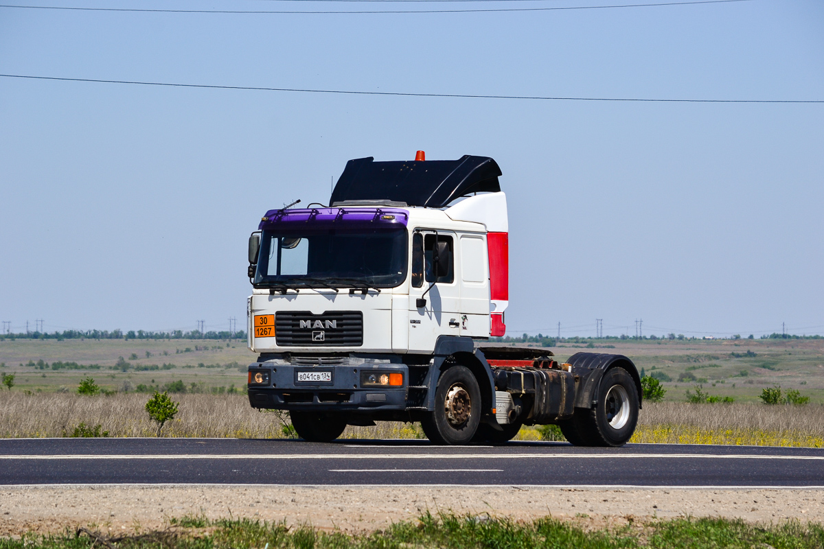 Волгоградская область, № В 041 СВ 134 — MAN F2000 19.364