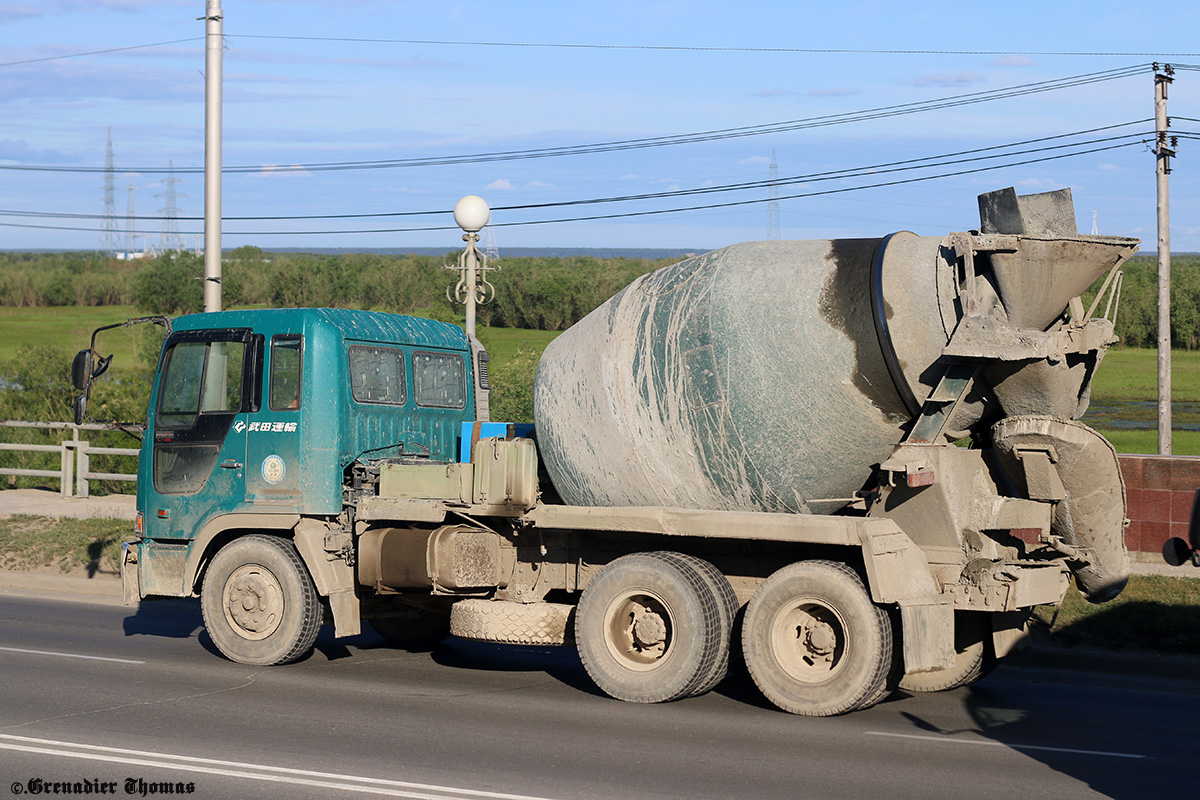 Саха (Якутия), № С 994 ЕМ 14 — Hino Profia