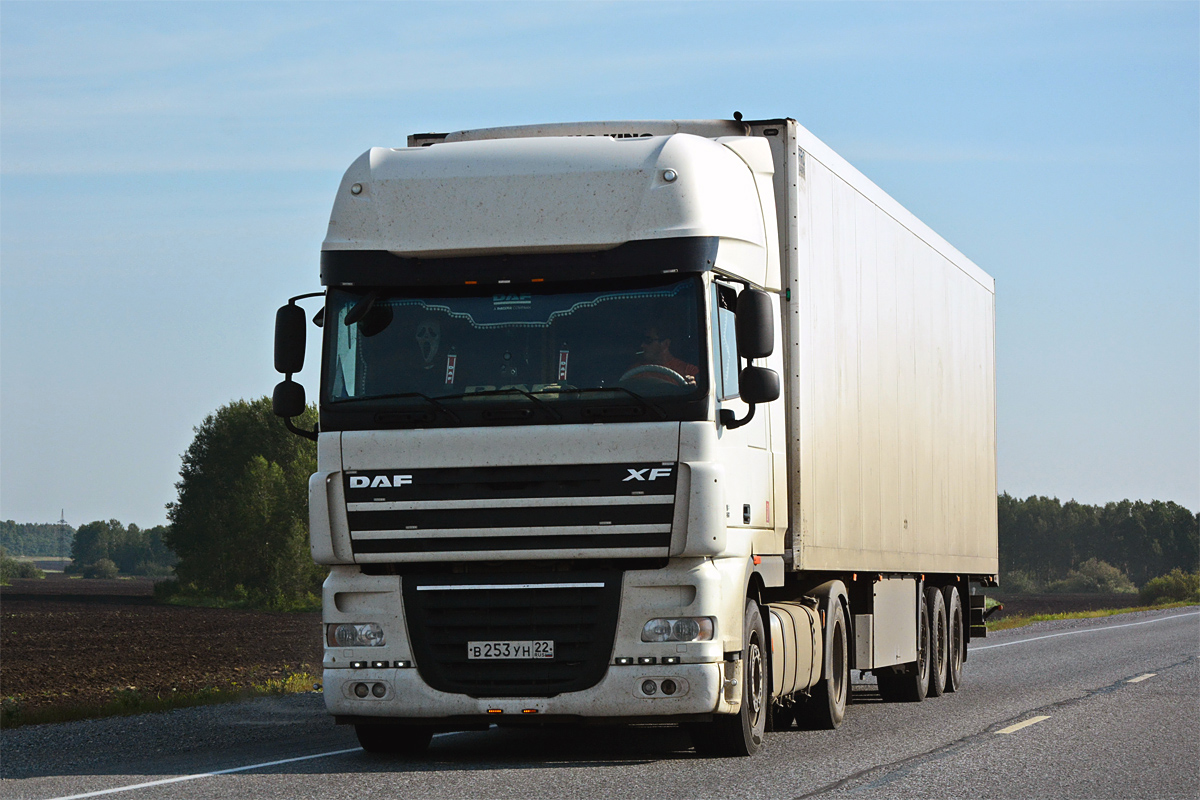 Алтайский край, № В 253 УН 22 — DAF XF105 FT