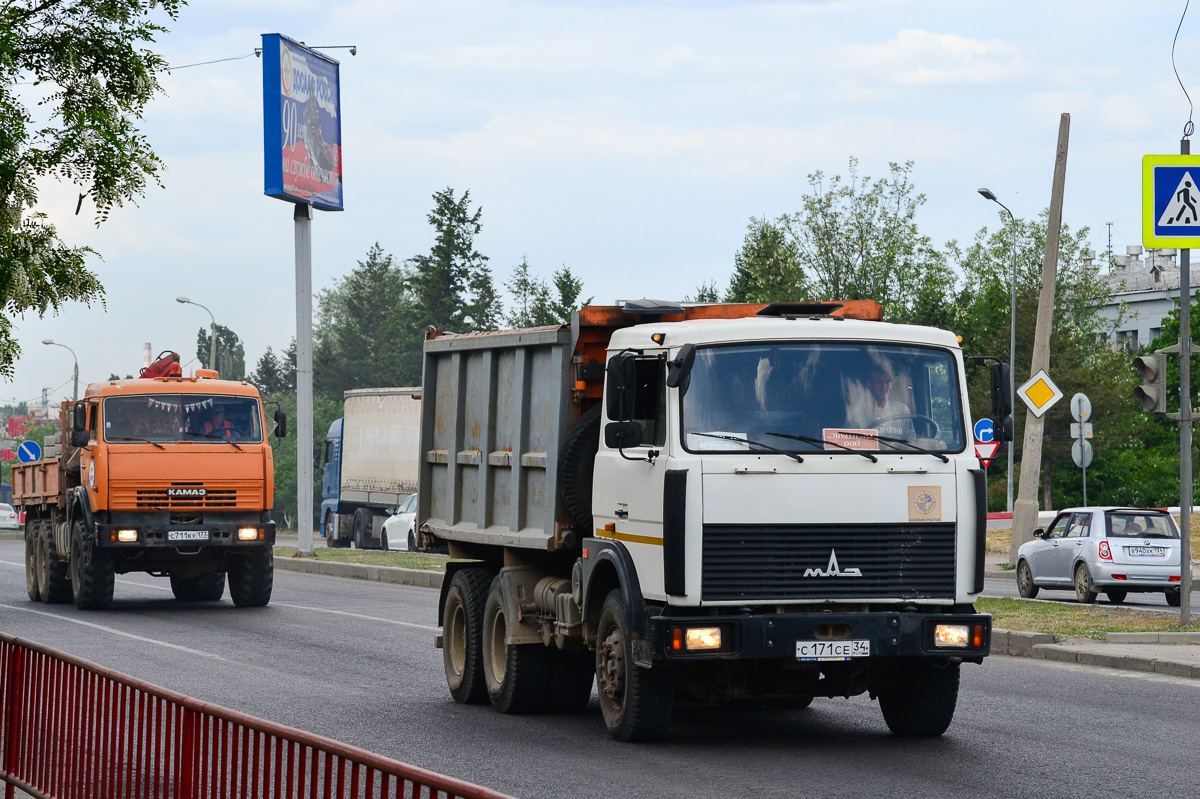 Волгоградская область, № С 171 СЕ 34 — МАЗ-551605