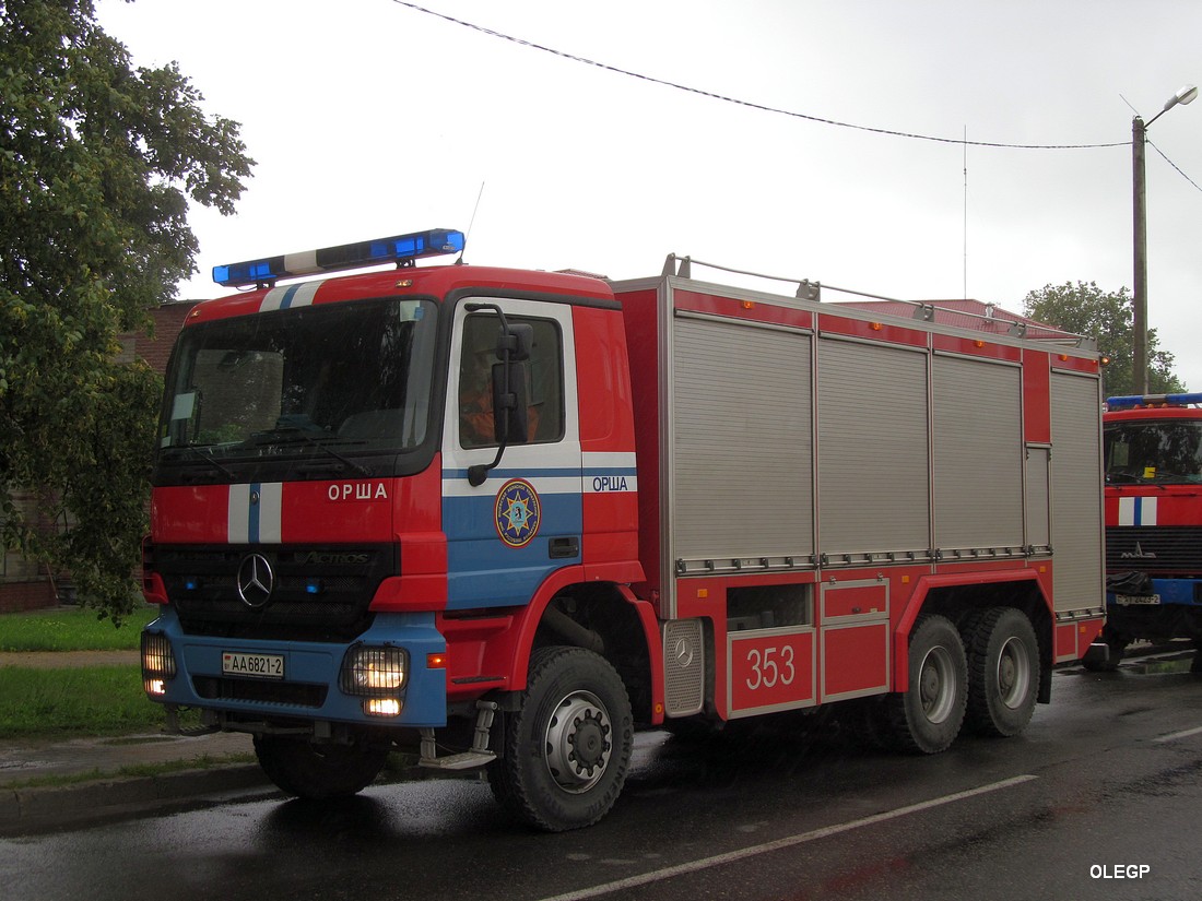 Витебская область, № АА 6821-2 — Mercedes-Benz Actros ('2003) 3336