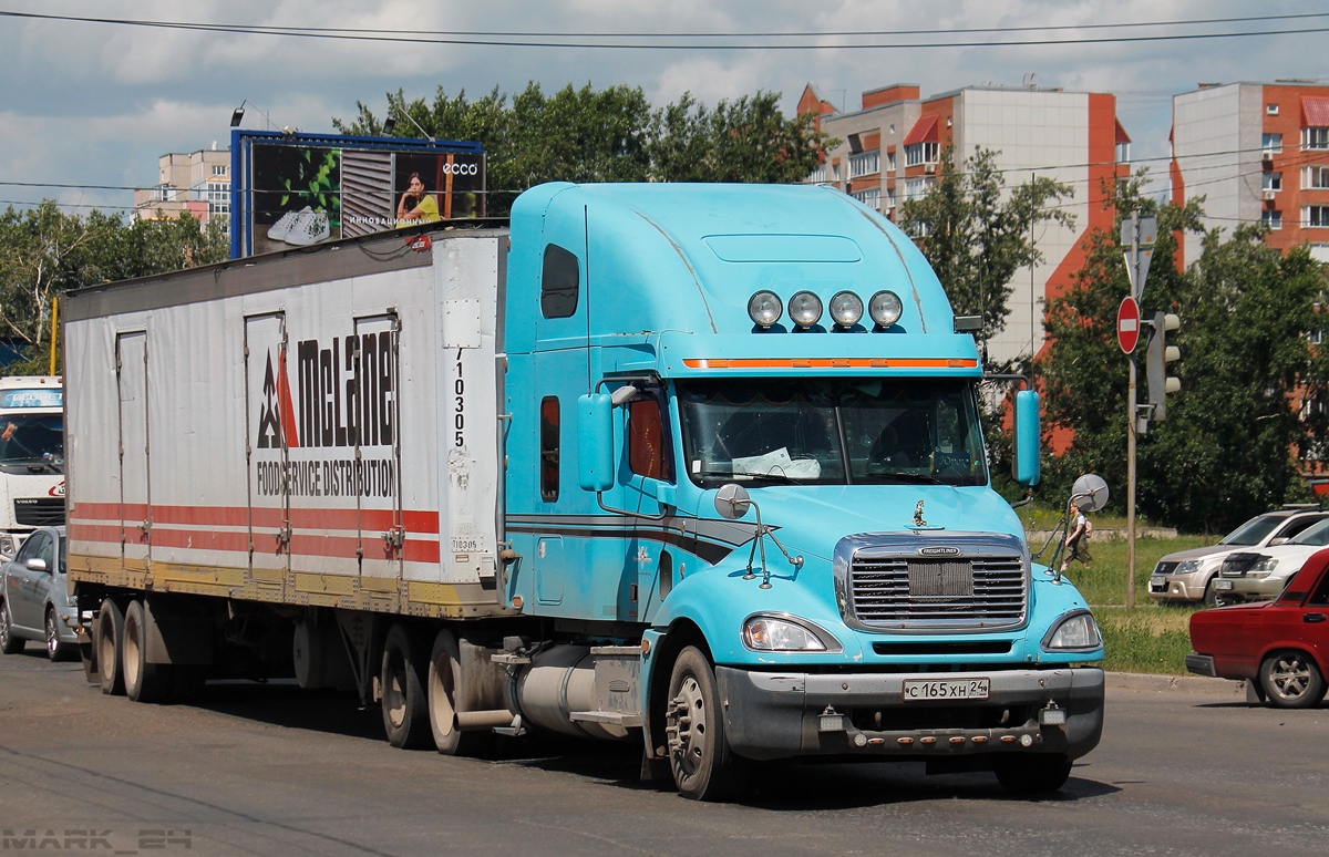 Красноярский край, № С 165 ХН 24 — Freightliner Columbia