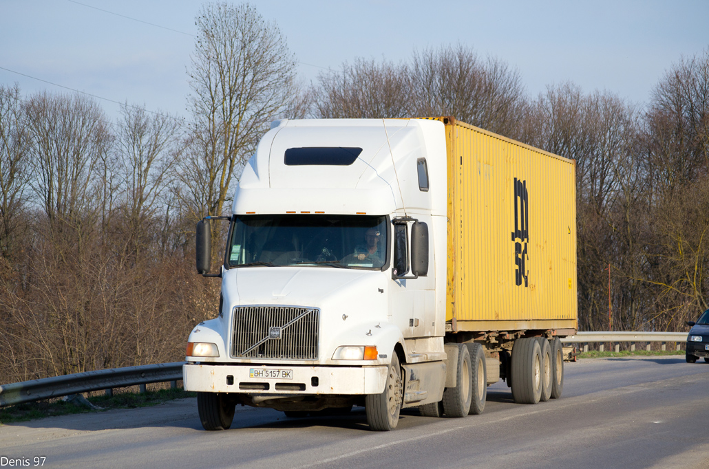 Одесская область, № ВН 5157 ВК — Volvo VNL660