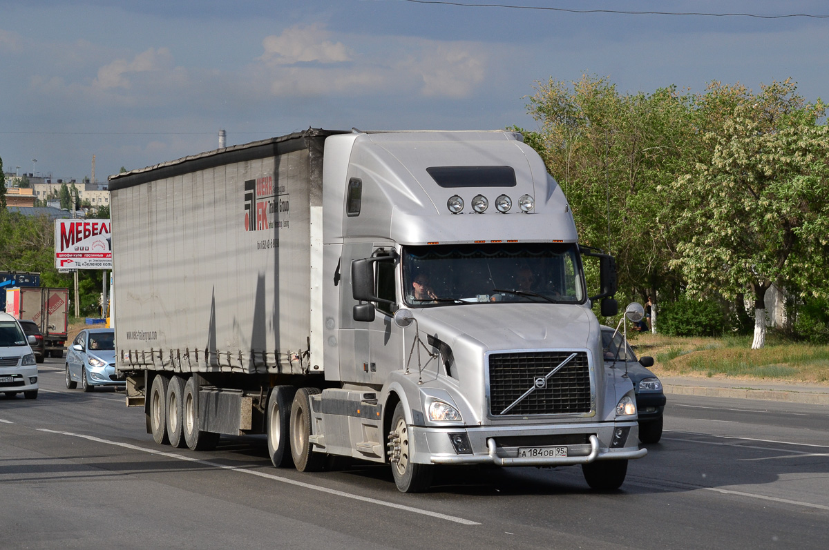 Чечня, № А 184 ОВ 95 — Volvo VNL670