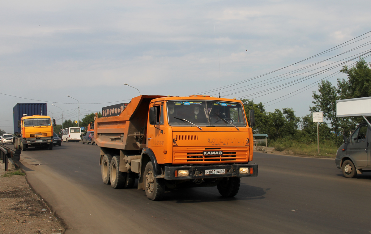 Красноярский край, № Н 002 ВА 17 — КамАЗ-5511