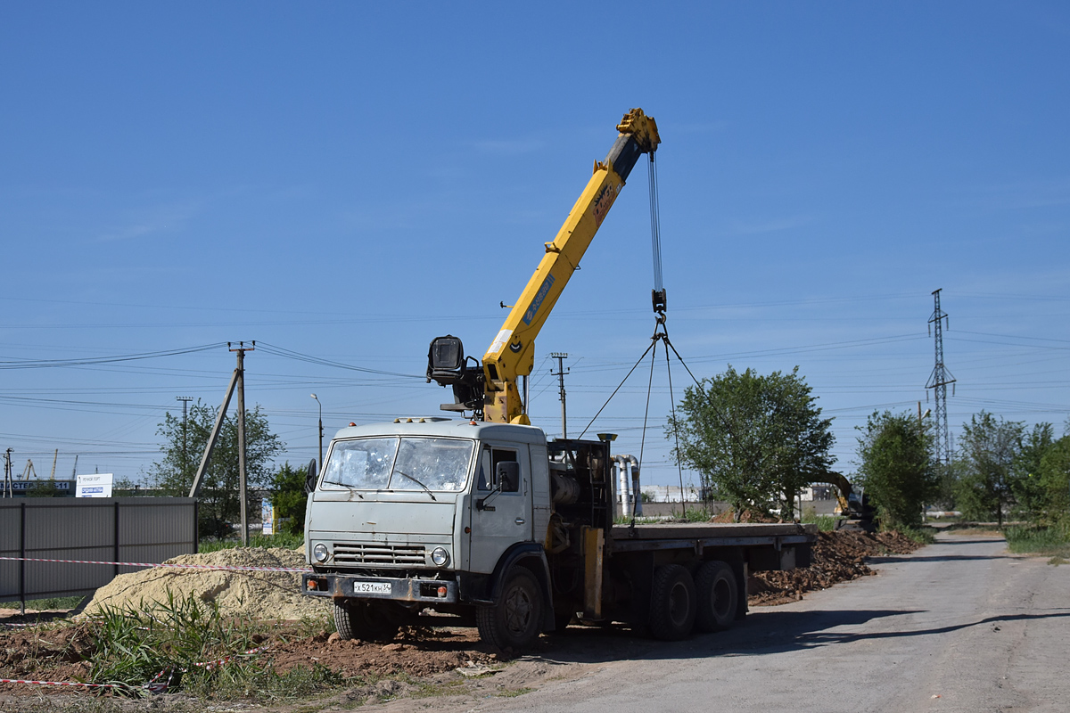 Волгоградская область, № Х 521 КН 34 — КамАЗ-53212