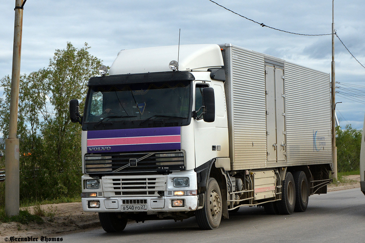 Хабаровский край, № В 540 УО 27 — Volvo ('1993) FH12.380