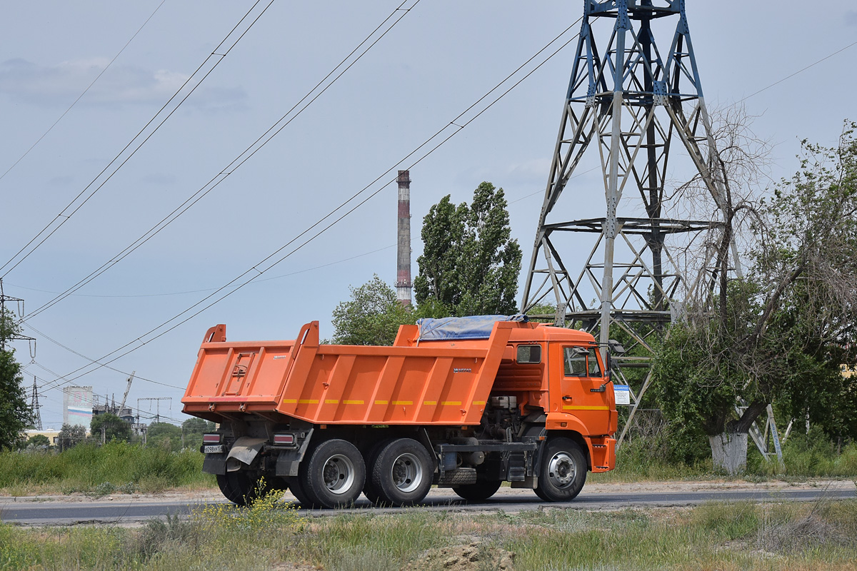 Волгоградская область, № В 098 УР 134 — КамАЗ-65115-42