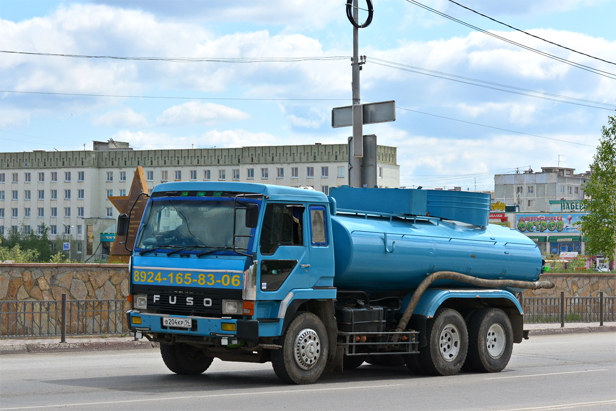 Саха (Якутия), № В 204 КР 14 — Mitsubishi Fuso The Great