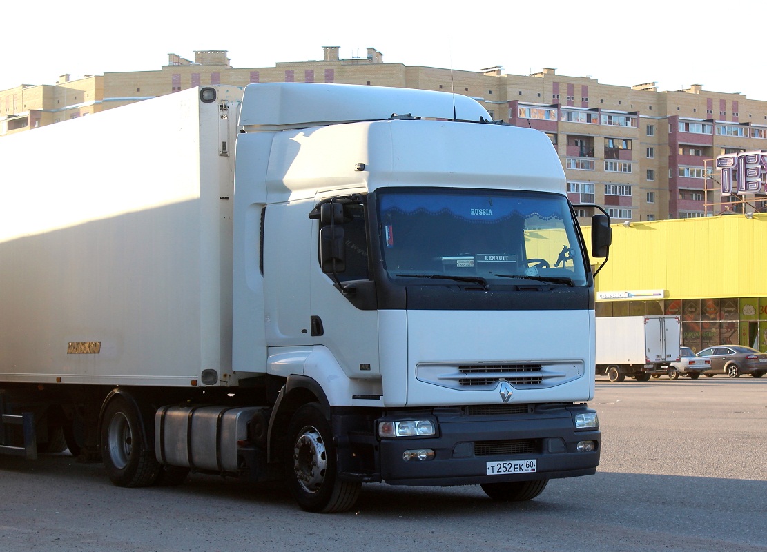 Псковская область, № Т 252 ЕК 60 — Renault Premium ('1996)